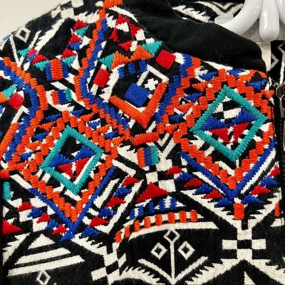 PROMOD PATTERNED AZTEC EMBROIDERED BOMBER JACKET - Picture 4 of 7